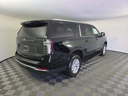 Black 2026 Chevrolet Suburban LT