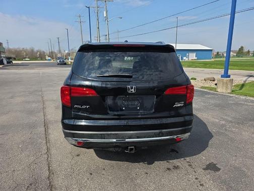 Crystal Black Pearl 2016 Honda Pilot Elite