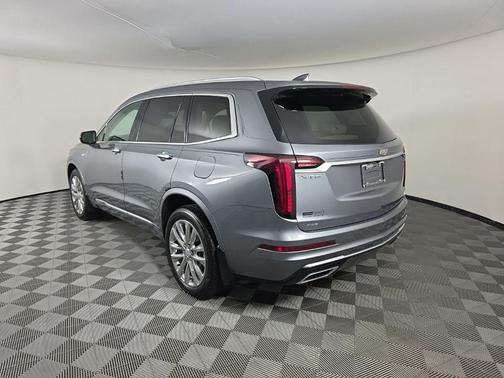 2022 Cadillac XT6 Premium Luxury AWD