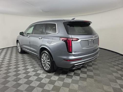 2022 Cadillac XT6 Premium Luxury AWD