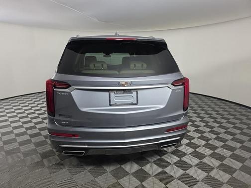 2022 Cadillac XT6 Premium Luxury AWD