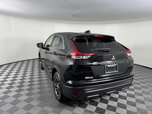2022 Mitsubishi Eclipse Cross ES