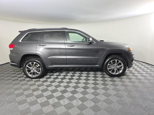 2019 Jeep Grand Cherokee Summit