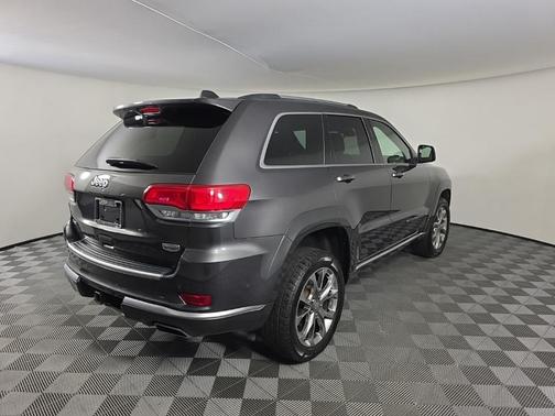 2019 Jeep Grand Cherokee Summit