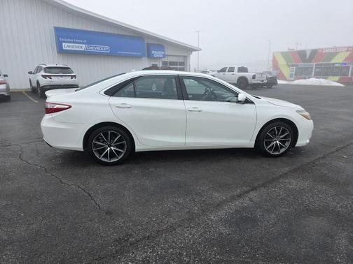 2015 Toyota Camry XSE