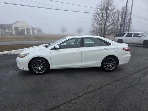 2015 Toyota Camry XSE