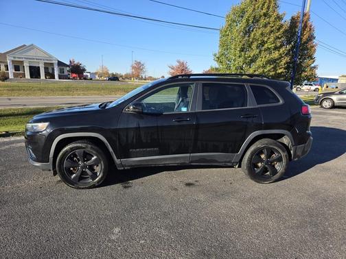 2020 Jeep Cherokee Altitude