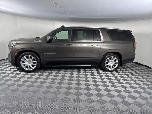 2021 Chevrolet Suburban 4WD High Country