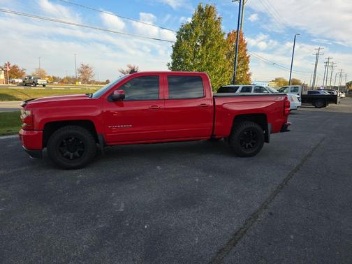 2018 Chevrolet Silverado 1500 2LT