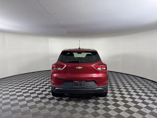 Scarlet Red Metallic 2021 Chevrolet Trailblazer LS