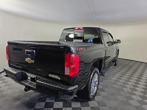 2018 Chevrolet Silverado 1500 High Country
