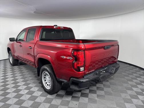 2025 Chevrolet Colorado WT