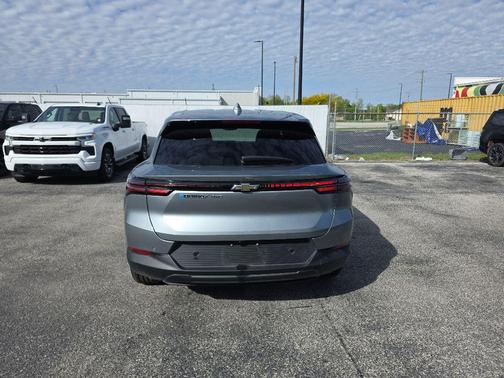 Sterling Gray Metallic 2026 Chevrolet Equinox EV LT