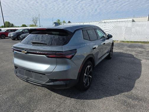Sterling Gray Metallic 2026 Chevrolet Equinox EV LT