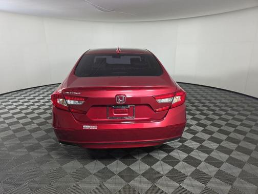 Radiant Red Metallic 2018 Honda Accord EX