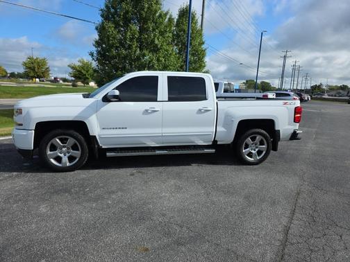 2018 Chevrolet Silverado 1500 2LT