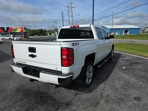 2018 Chevrolet Silverado 1500 2LT