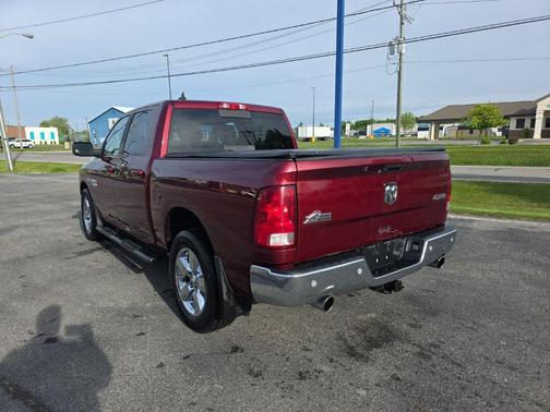 Delmonico Red Pearlcoat 2019 RAM 1500 Big Horn