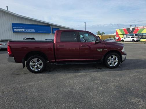 Delmonico Red Pearlcoat 2019 RAM 1500 Big Horn