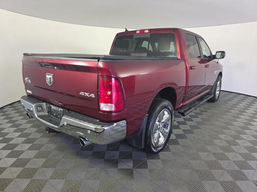 Delmonico Red Pearlcoat 2019 RAM 1500 Big Horn