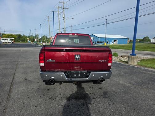 Delmonico Red Pearlcoat 2019 RAM 1500 Big Horn
