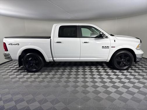 2018 RAM 1500 ST
