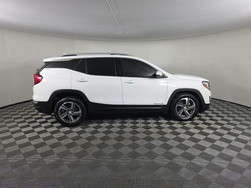 Summit White 2020 GMC Terrain SLT