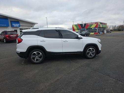 Summit White 2020 GMC Terrain SLT
