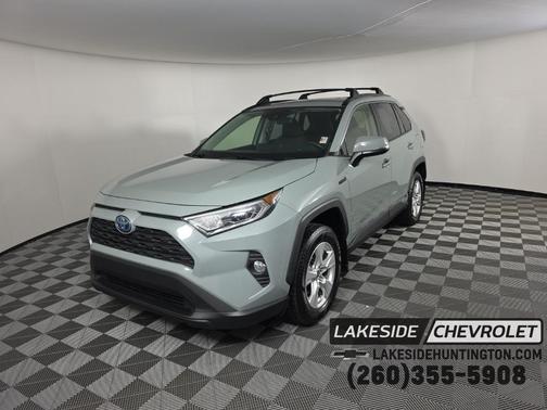 2021 Toyota RAV4 Hybrid XLE