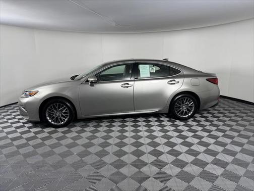 2018 Lexus ES 350 Base