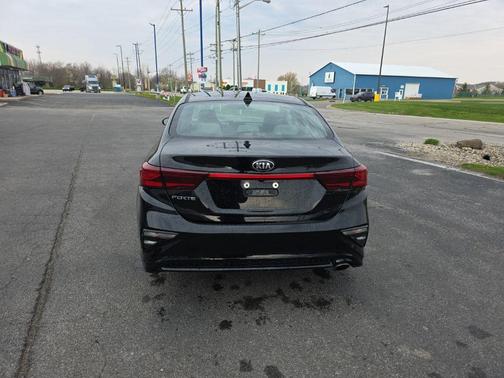 Aurora Black 2019 Kia Forte LXS