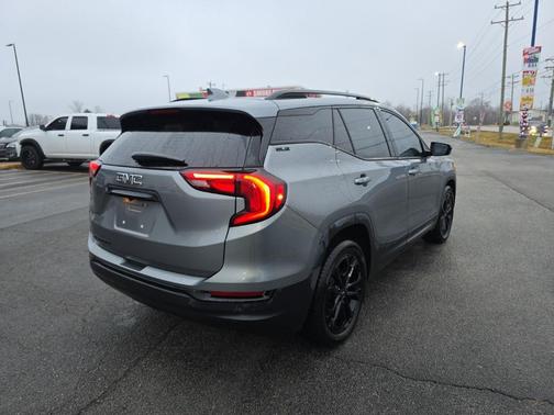 2020 GMC Terrain SLE