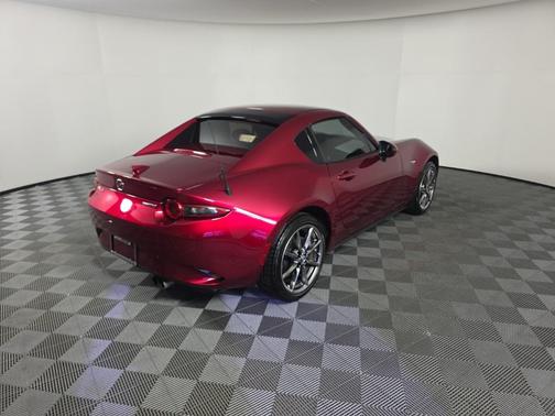 2022 Mazda MX-5 Miata RF Grand Touring