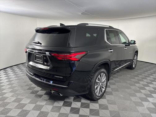 2022 Chevrolet Traverse Premier