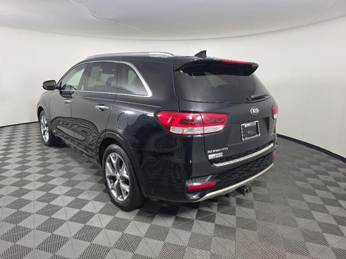 Ebony Black 2017 Kia Sorento SX