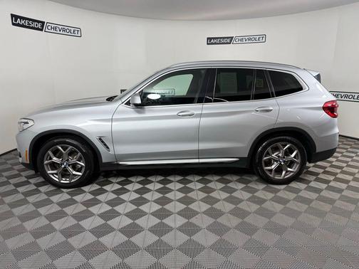 Glacier Silver Metallic 2021 BMW X3 sDrive30i