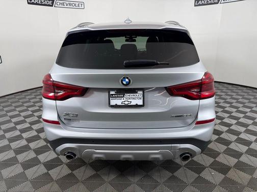 Glacier Silver Metallic 2021 BMW X3 sDrive30i