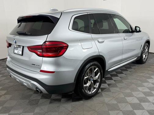 Glacier Silver Metallic 2021 BMW X3 sDrive30i