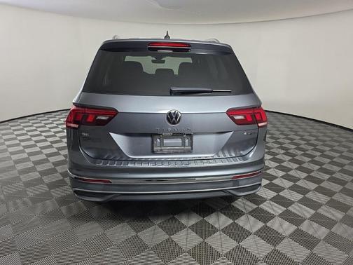 2022 Volkswagen Tiguan 2.0T SE 4MOTION