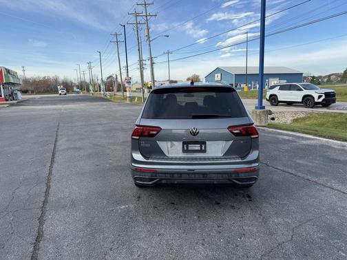 2022 Volkswagen Tiguan 2.0T SE 4MOTION