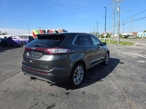 Magnetic 2017 Ford Edge Titanium