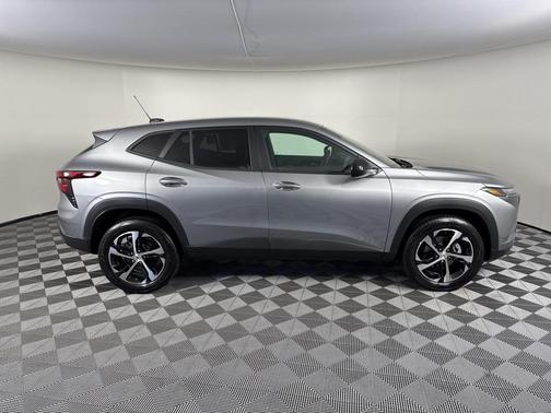 2026 Chevrolet Trax FWD 1RS