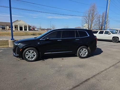 2023 Cadillac XT6 Luxury FWD