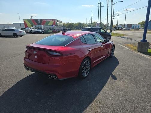 2019 Kia Stinger Base