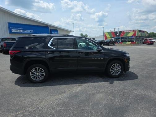 2022 Chevrolet Traverse LT Cloth