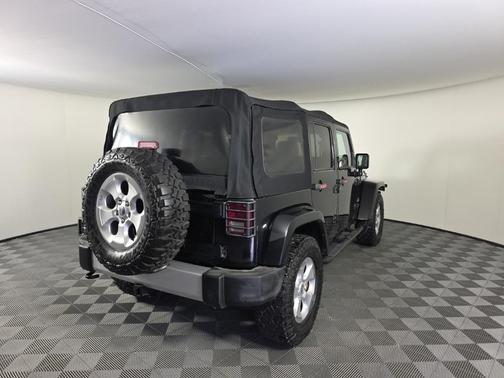2013 Jeep Wrangler Unlimited Sahara