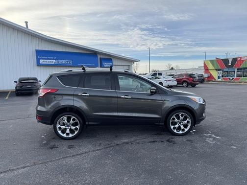 2016 Ford Escape Titanium