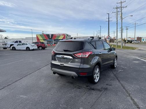 2016 Ford Escape Titanium