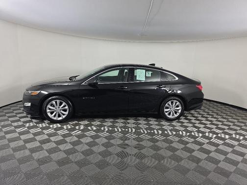 Mosaic Black Metallic 2019 Chevrolet Malibu LT