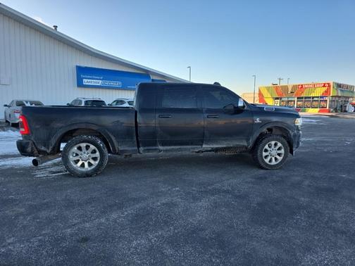 2020 RAM 2500 Laramie Mega Cab 4X4 6'4' Box